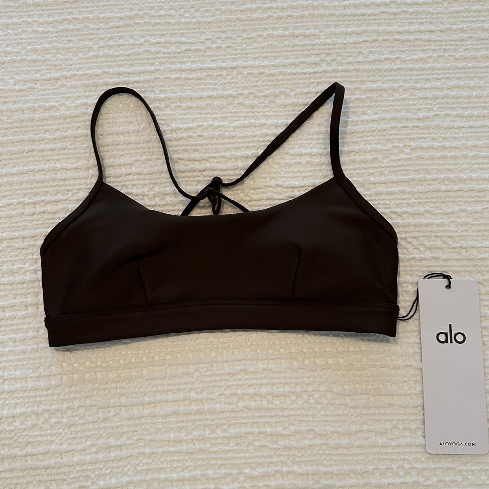 Alo Airlift Intrigue Bra in Espresso XS
